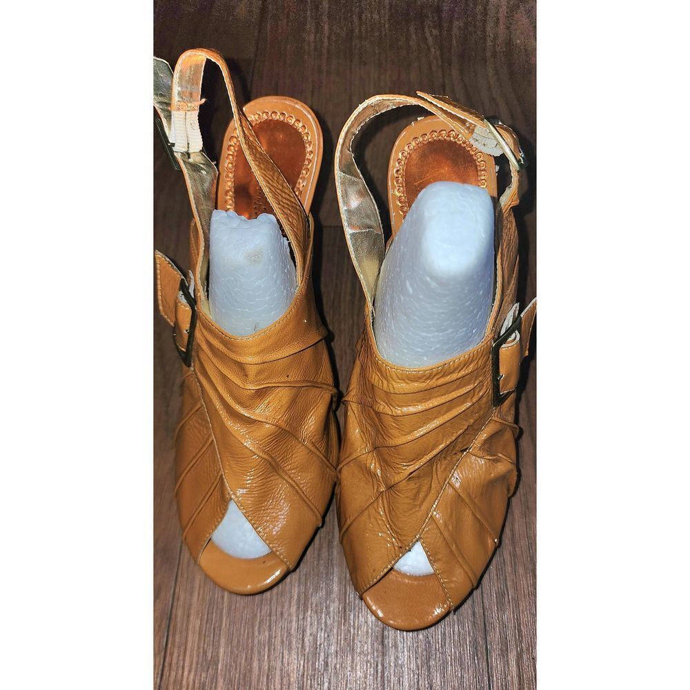 Vintage Luichiny Slingbacks